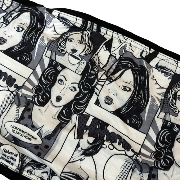 💚 2 piece matching shirt and tube top set 🖤🤍 - Picture 3 of 5